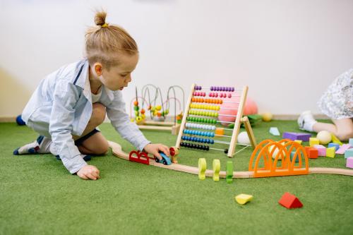 Játékok, amelyek segítik a kognitív fejlődést gyerekeknek